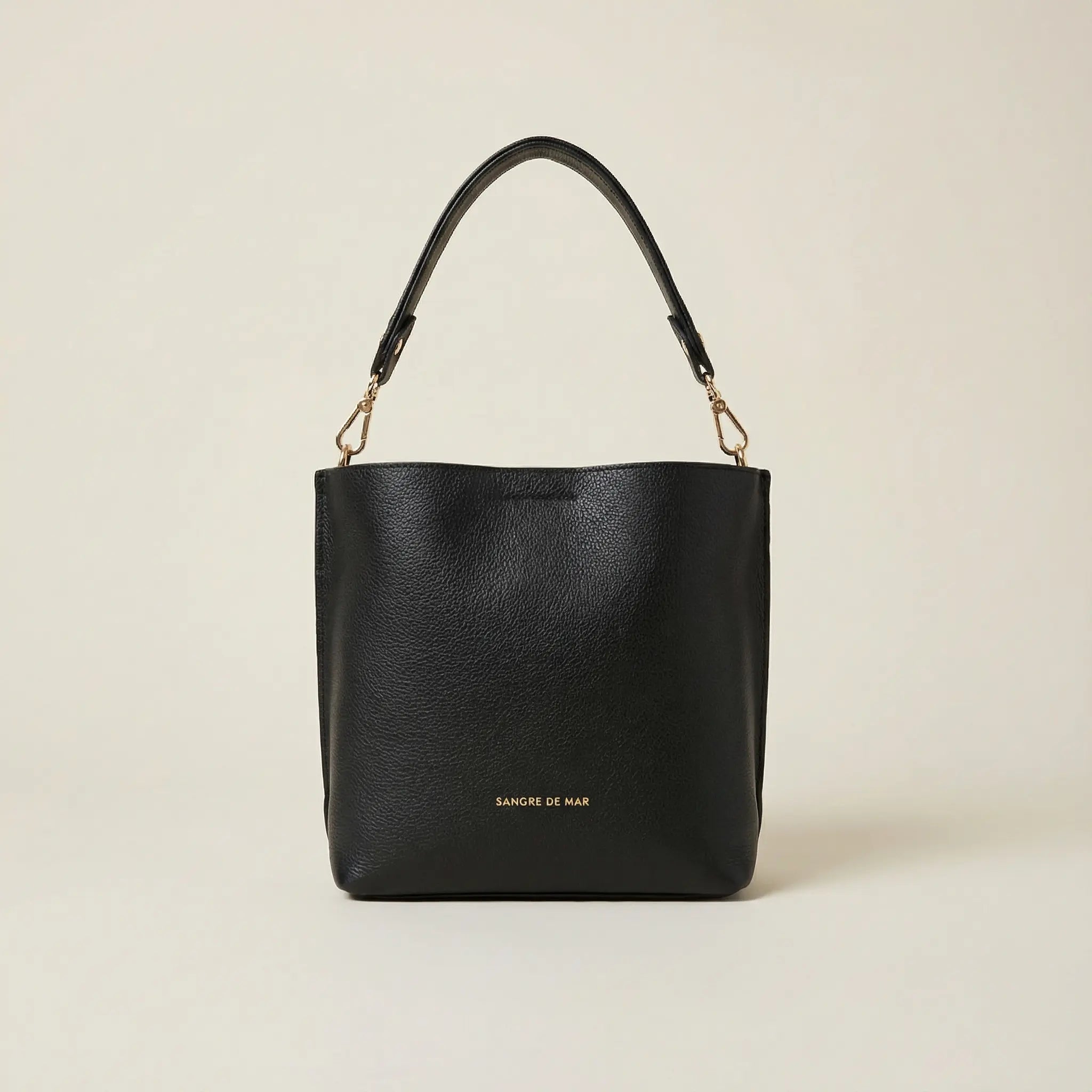 Marina Leather Shoulder Bag · Black Full-Grain Leather with Crossbody Strap & Detachable Short Handle Sangre de Mar