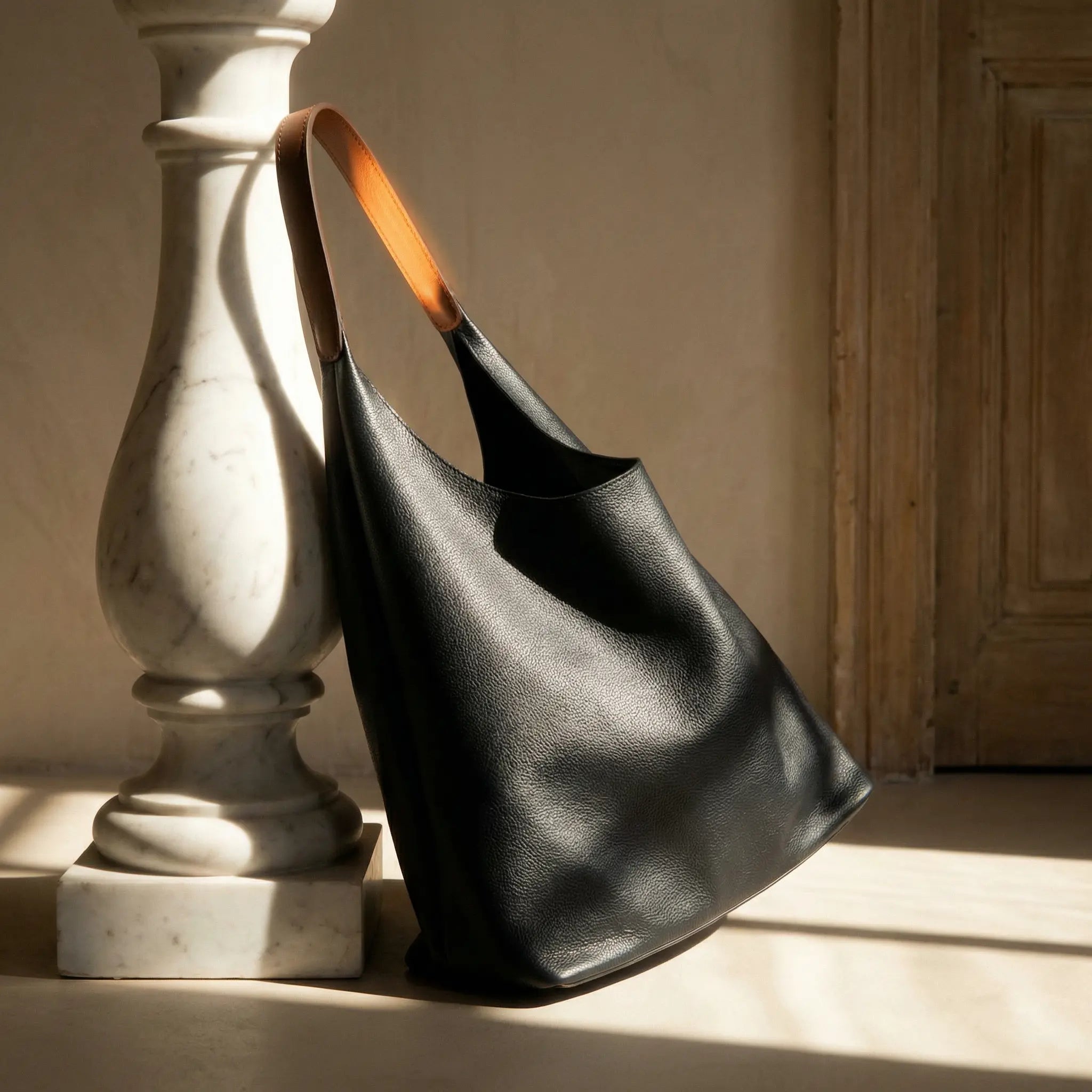 Sienna Leather Tote · Black Full-Grain Leather with Brown Contrast Handles Sangre de Mar