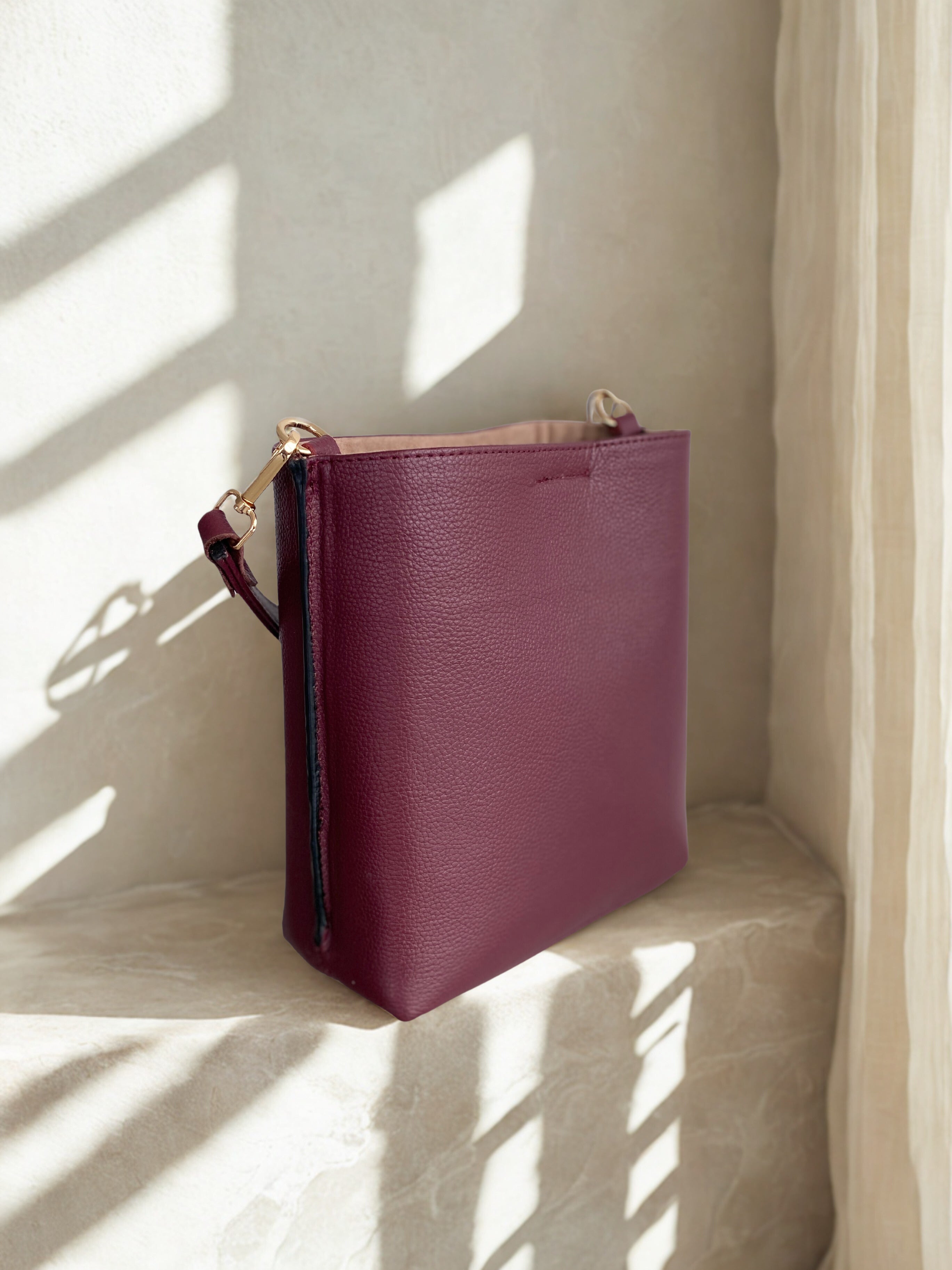 Marina Mini-Bucket Pebbled Leather