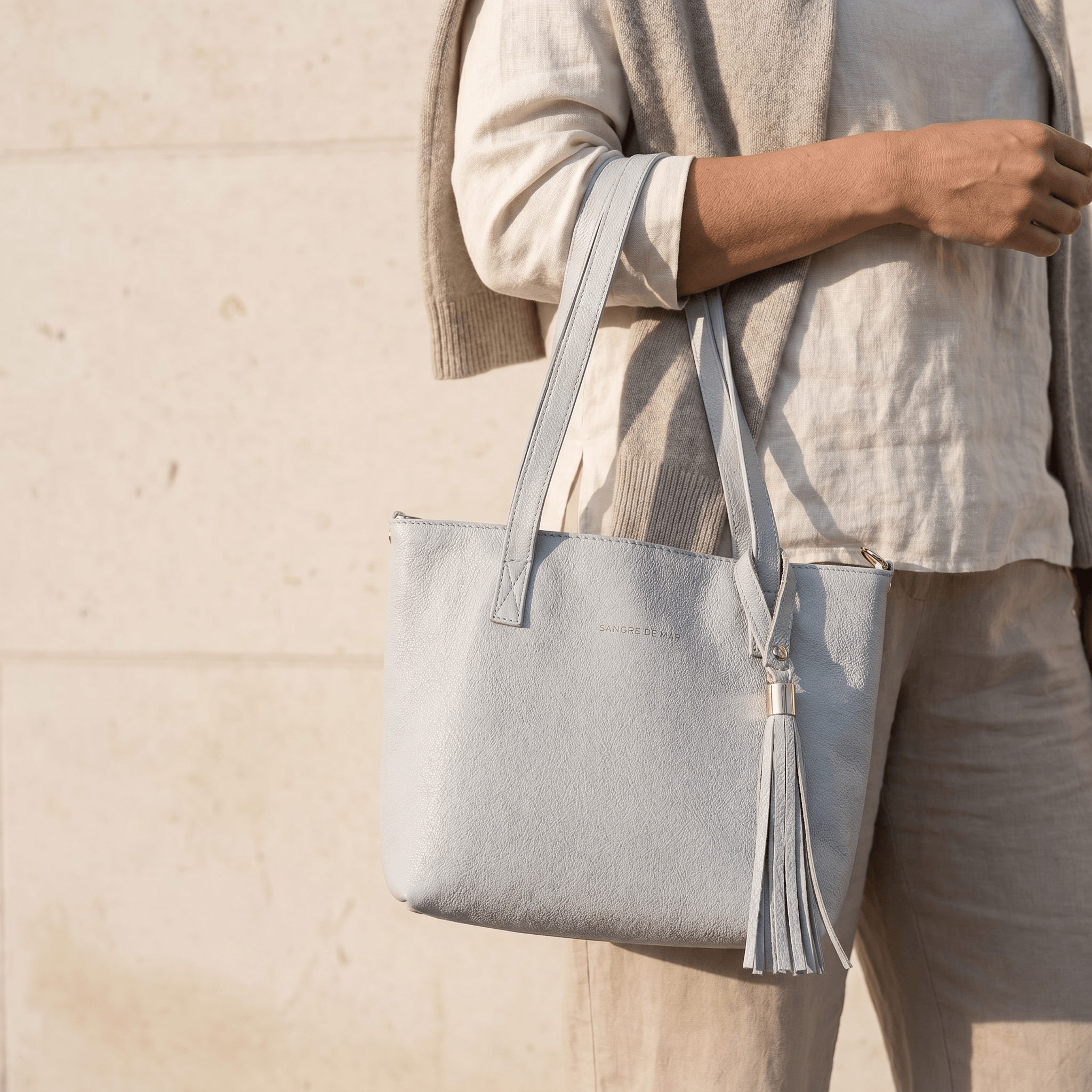 Atlantica Mini Tote · Ice Full-Grain Leather Sangre de Mar