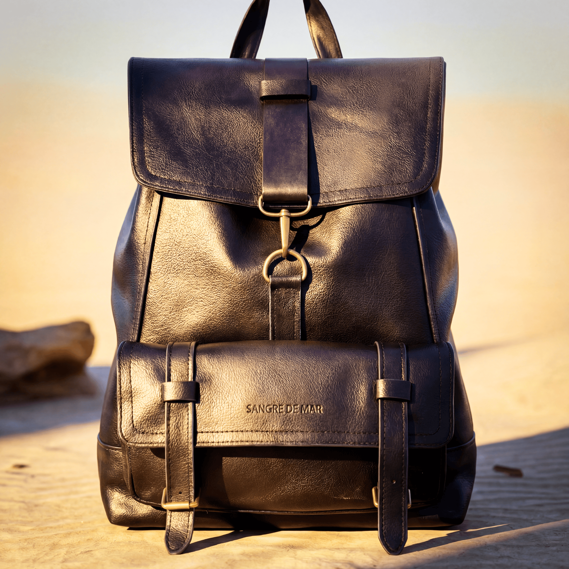 Mariner Leather Travel Backpack Black | Sangre de Mar