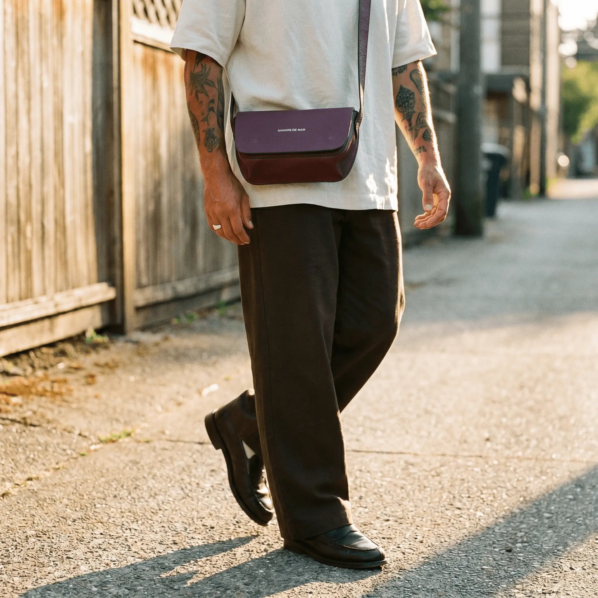 Bajamar Sling Bag · Merlot Full-Grain Pebbled Leather Sangre de Mar